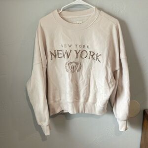 Abercrombie Cream A&F New York NY cropped sweatshirt